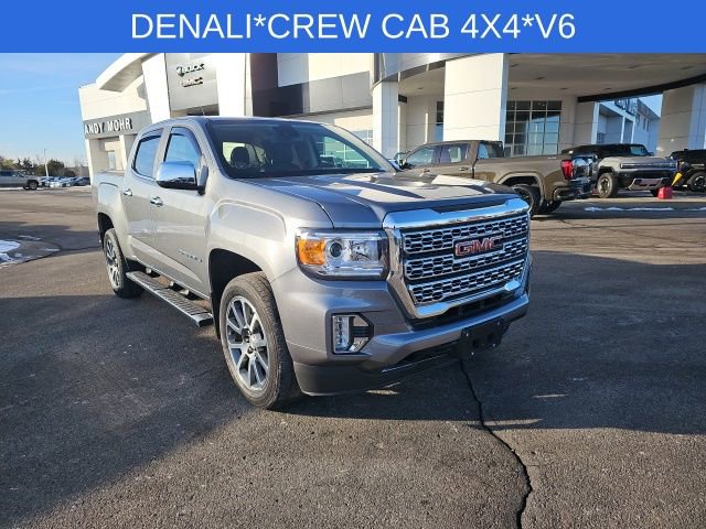 Used 2022 GMC Canyon Denali image 2