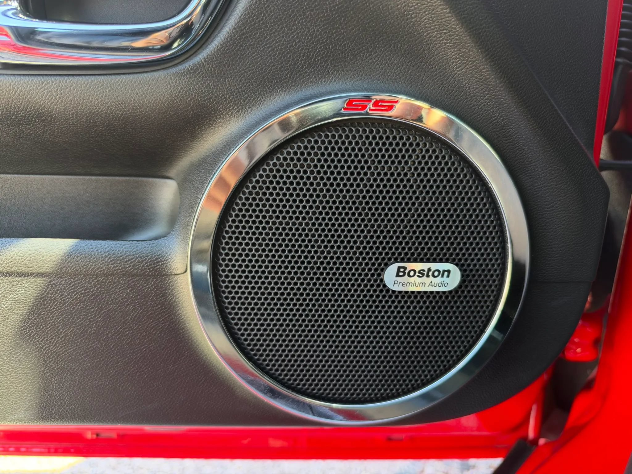 Used 2015 Chevrolet Camaro SS w/ LPO, Red Appearance Package RWD image 24