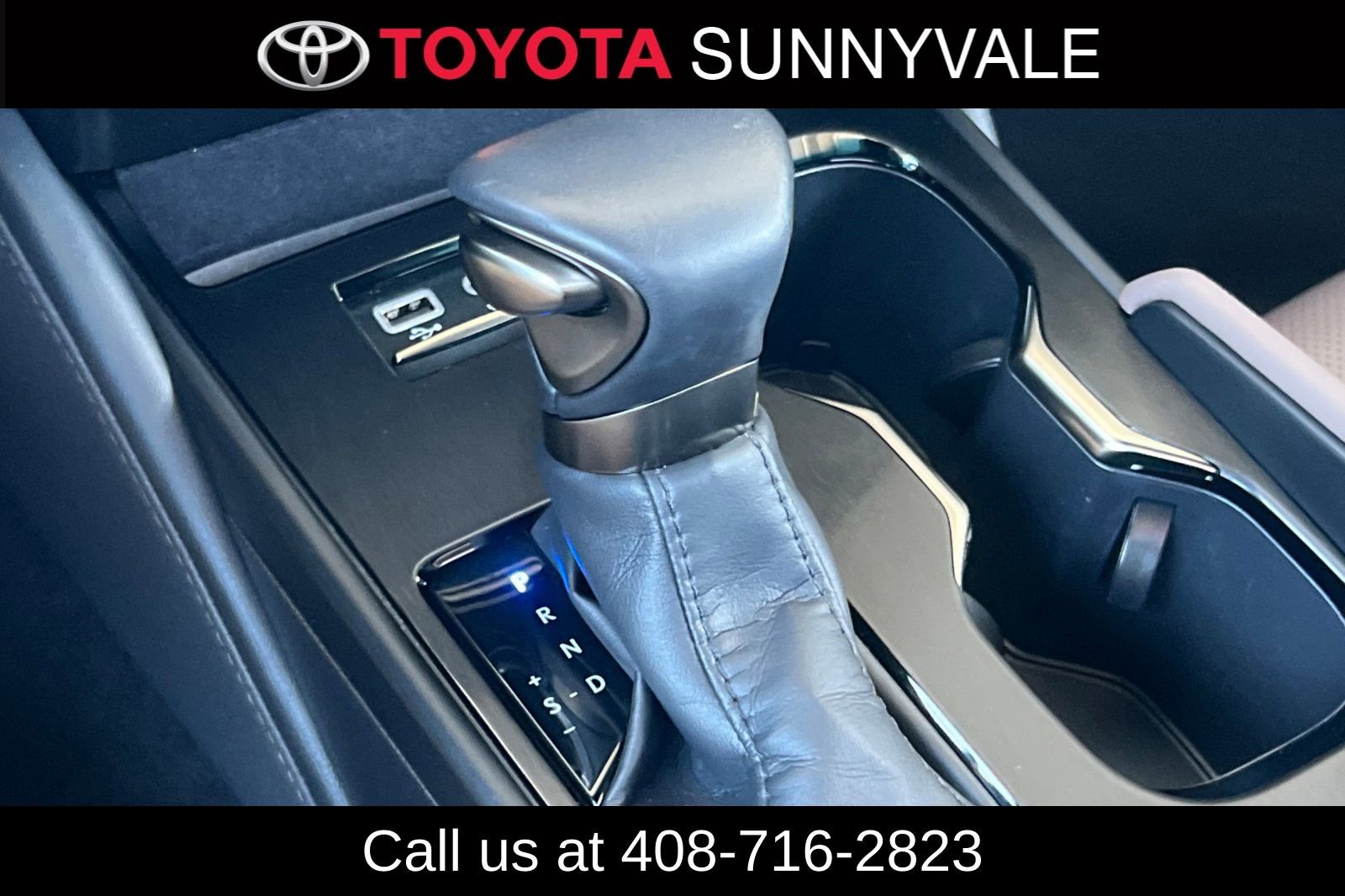 Used 2025 Lexus ES 300h w/ Premium Package image 24