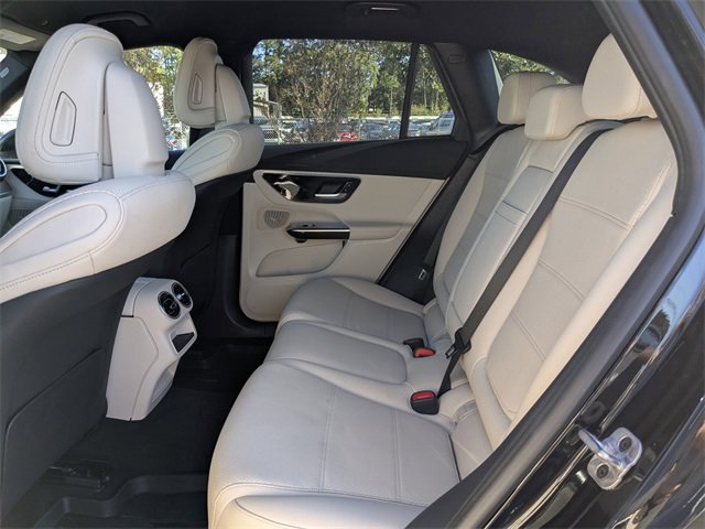 Used 2025 Mercedes-Benz GLC 300 image 15