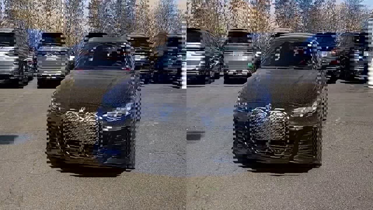 Used 2025 BMW i4 xDrive40i w/ M Sport Package image 3