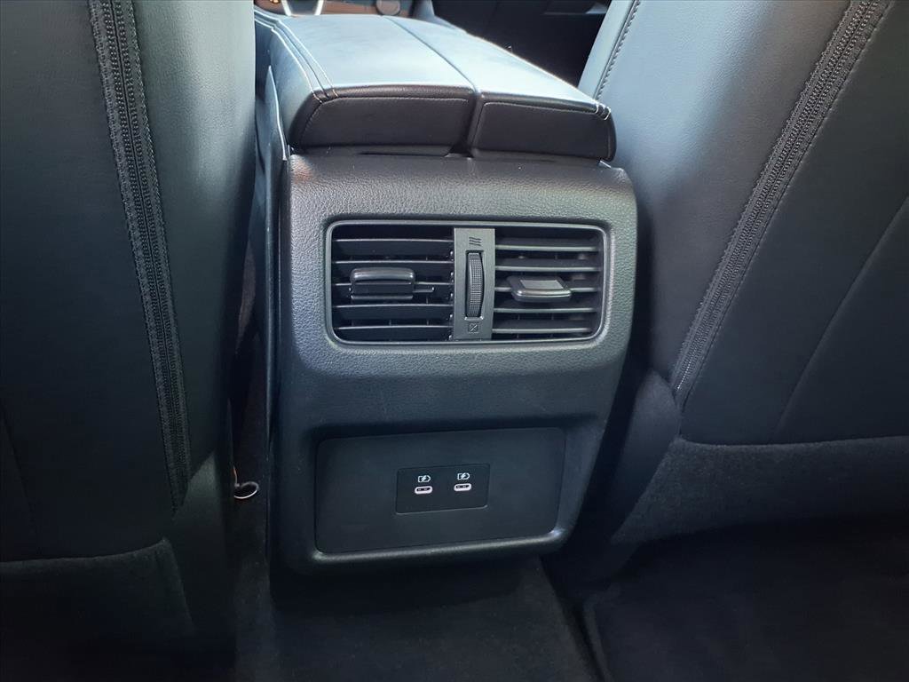 Used 2024 Nissan Rogue Platinum image 24