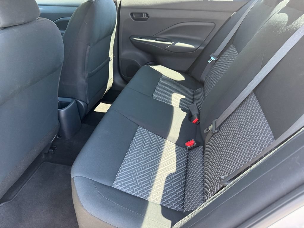 Used 2020 Nissan Versa S FWD image 13