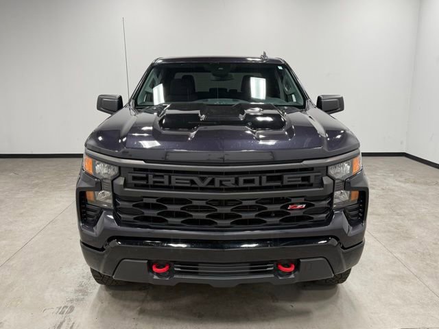 Used 2023 Chevrolet Silverado 1500 Custom Trail Boss AWD/4WD image 4
