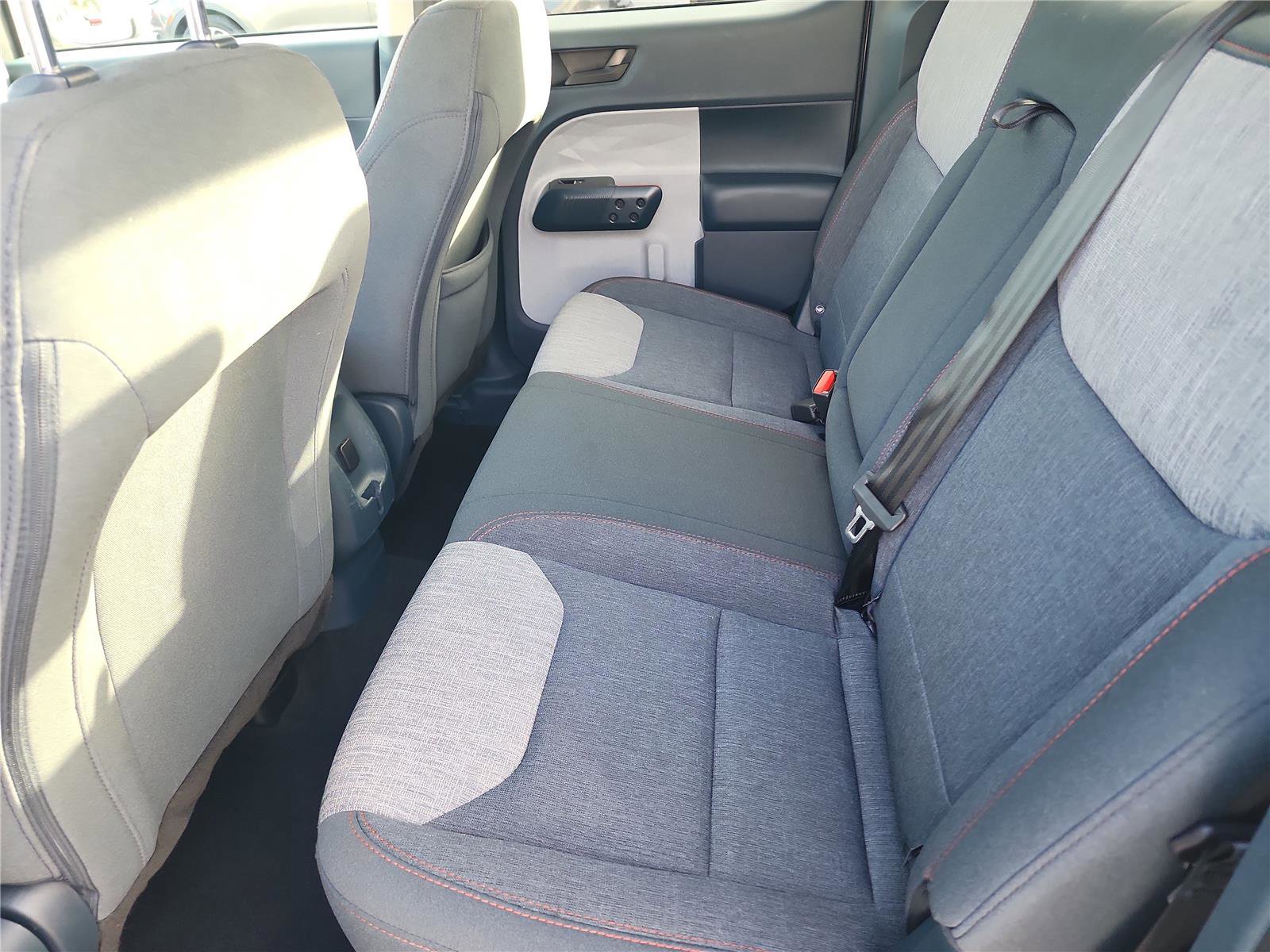 Used 2023 Ford Maverick XLT image 17