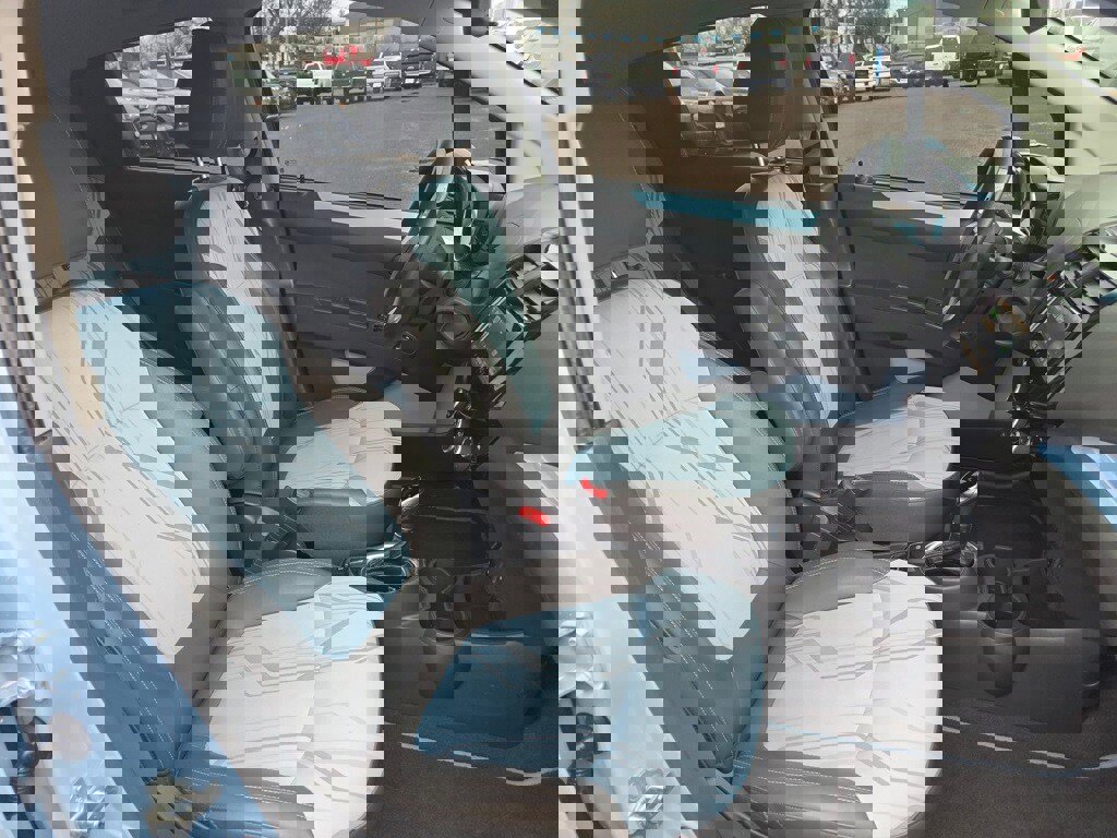 Used 2015 Chevrolet Spark LT image 23