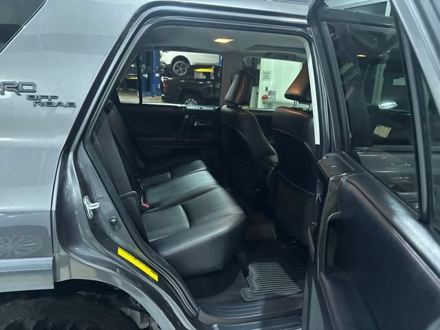 Used 2019 Toyota 4Runner TRD Off-Road Premium AWD/4WD image 35