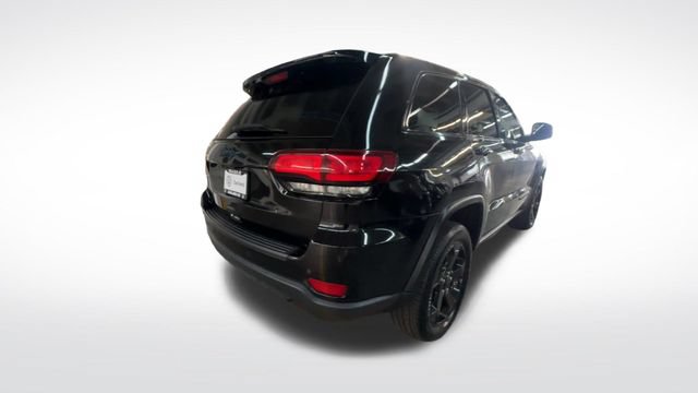 Used 2019 Jeep Grand Cherokee Laredo AWD/4WD image 9