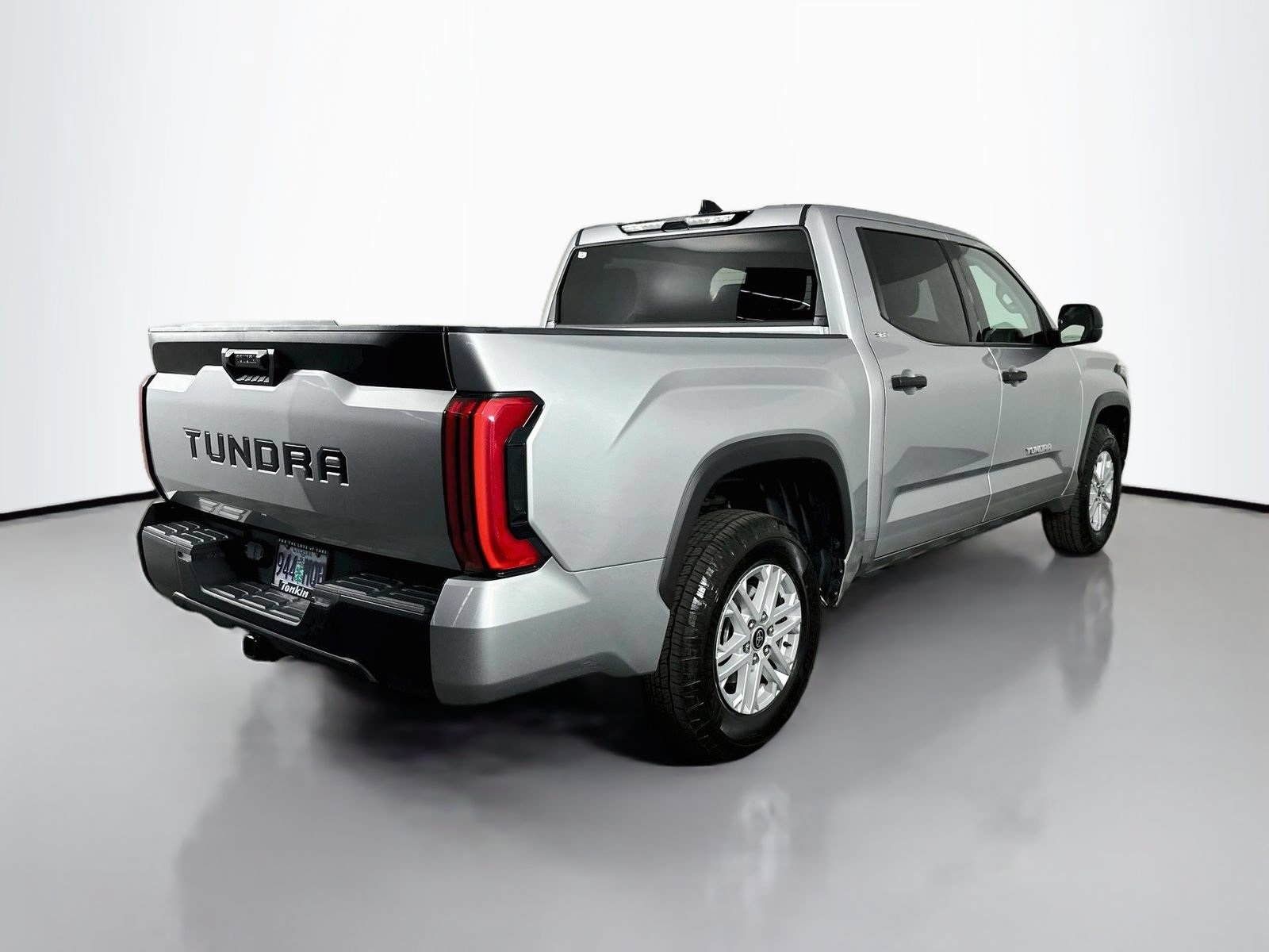 Used 2023 Toyota Tundra SR5 RWD image 7