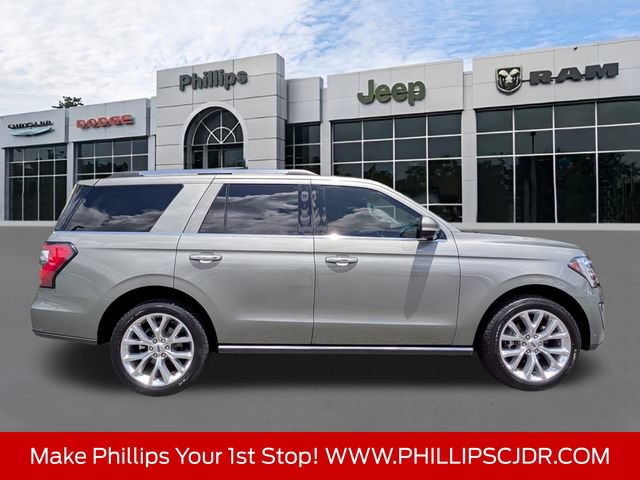 Used 2019 Ford Expedition Limited RWD image 2
