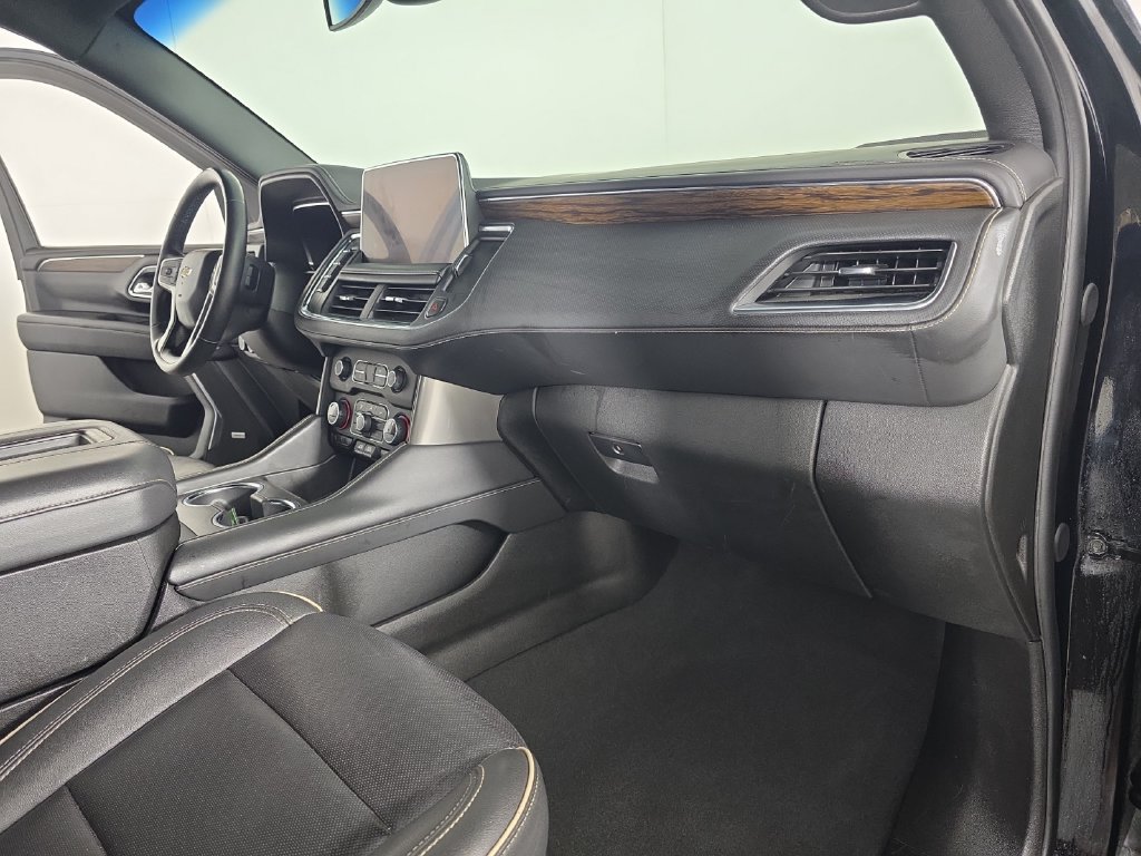 Used 2024 Chevrolet Tahoe Premier AWD/4WD image 30
