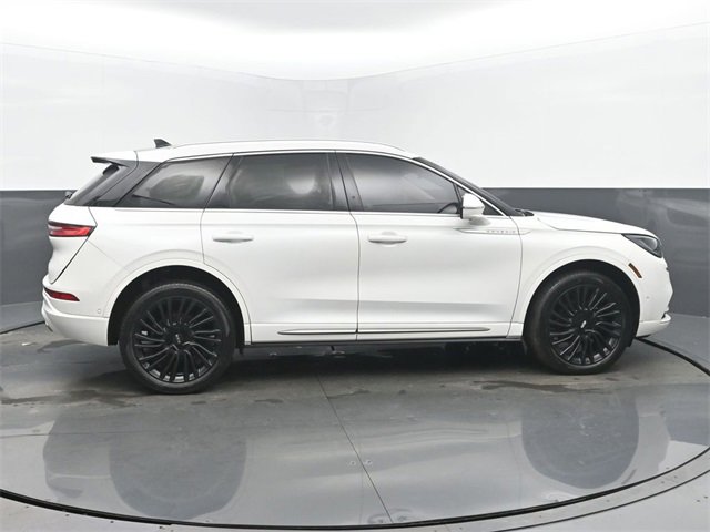 Used 2022 Lincoln Corsair Reserve w/ Equipment Group 201A image 6