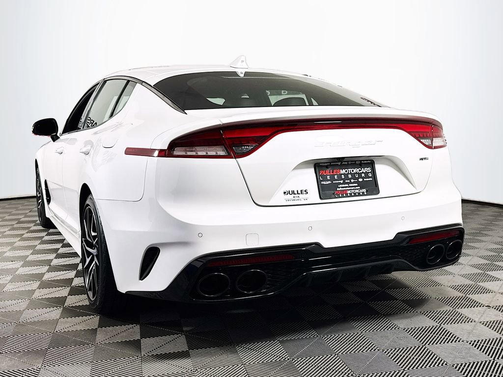 Used 2023 Kia Stinger GT-Line w/ Sun & Sound Package image 5
