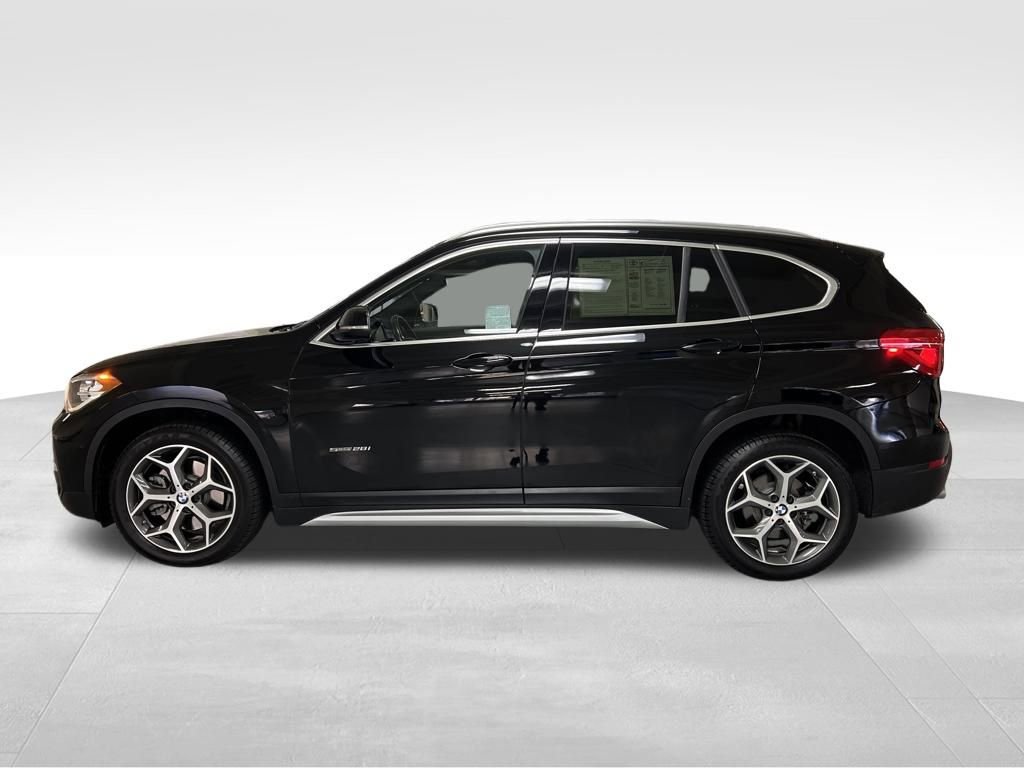 Used 2018 BMW X1 sDrive28i image 2