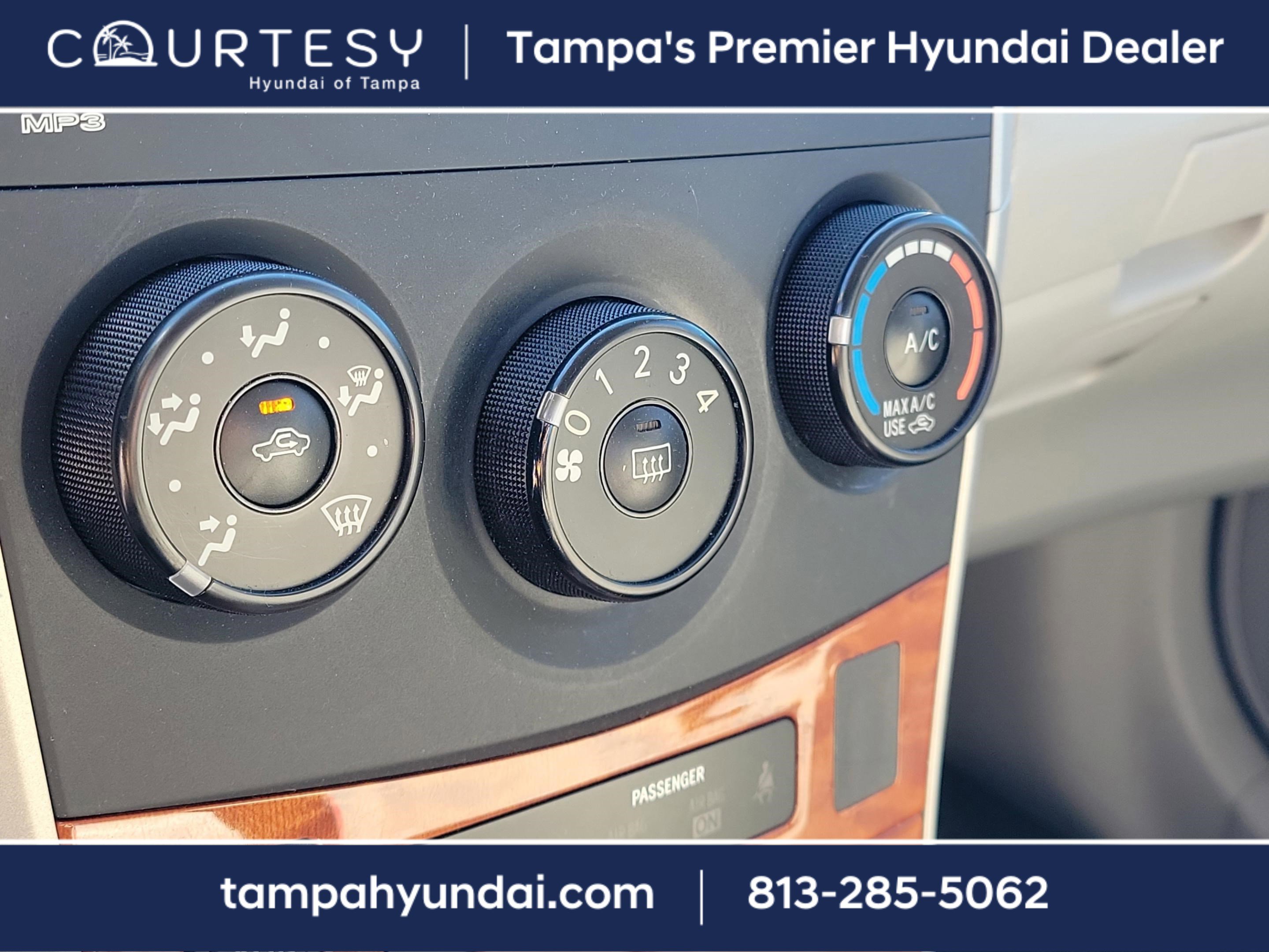 Used 2009 Toyota Corolla LE image 18