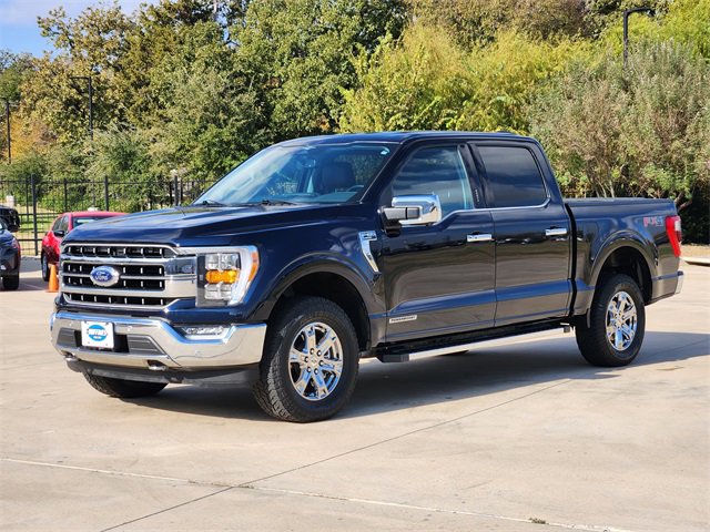 Used 2023 Ford F150 Lariat w/ Trailer Tow Package image 3