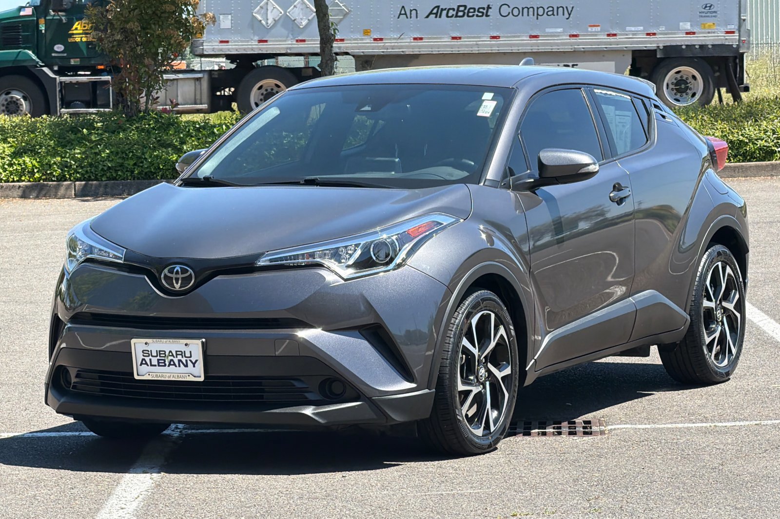 Used 2019 Toyota C-HR XLE FWD image 8