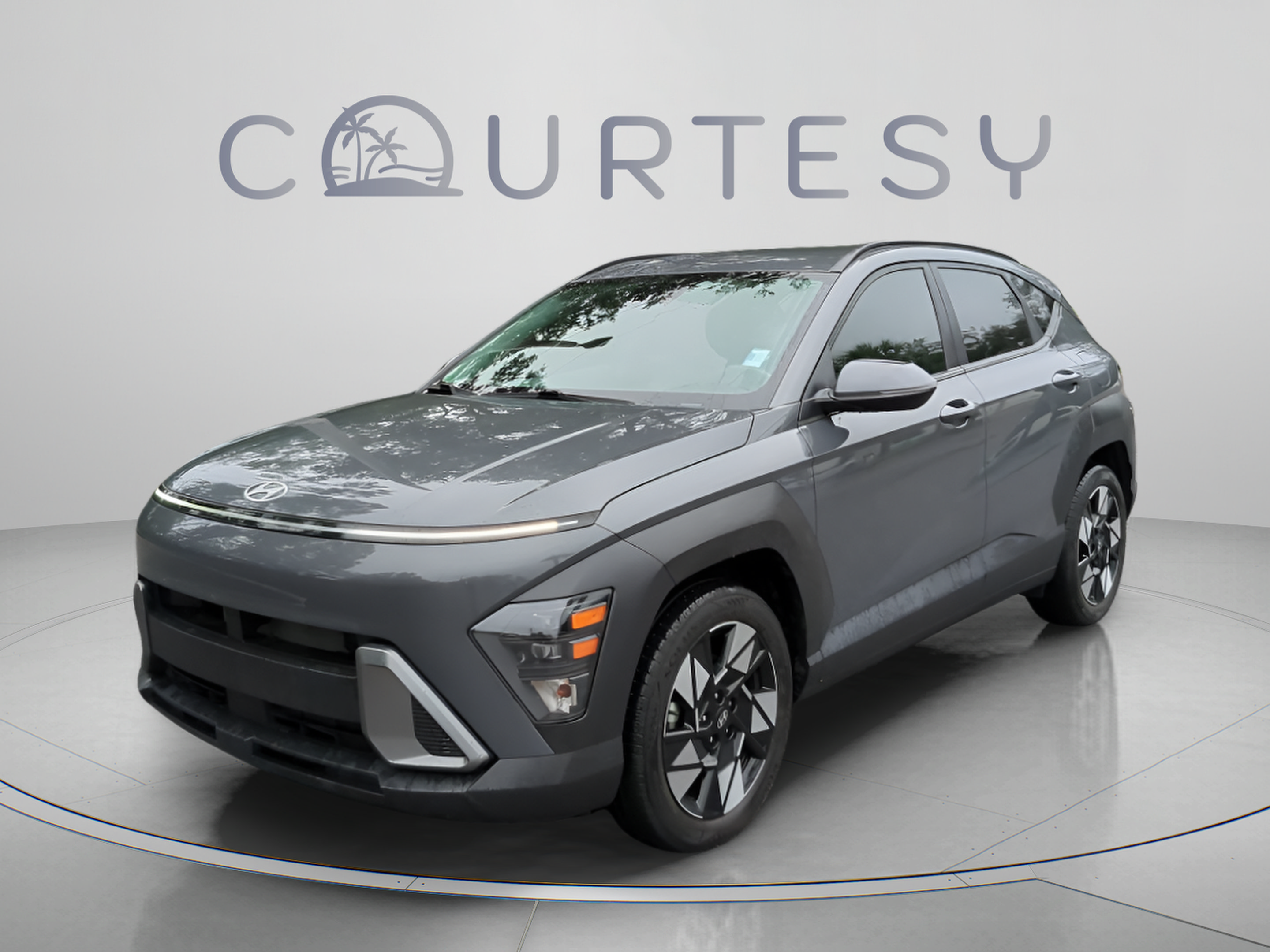Used 2025 Hyundai Kona SEL FWD image 1