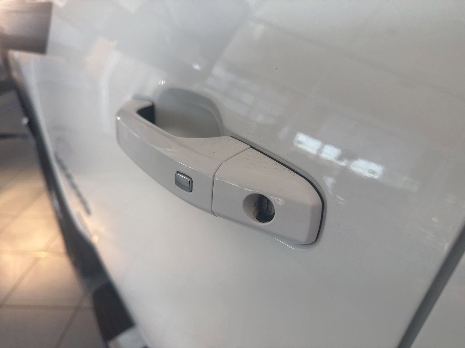 Used 2023 Chevrolet Silverado 2500 LT w/ Convenience Package image 16