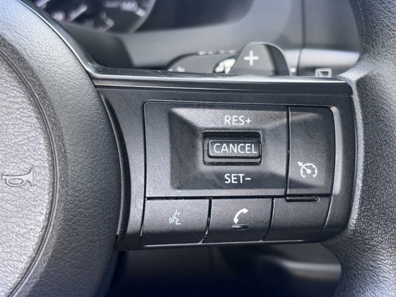 Certified 2025 Nissan Pathfinder S FWD image 22