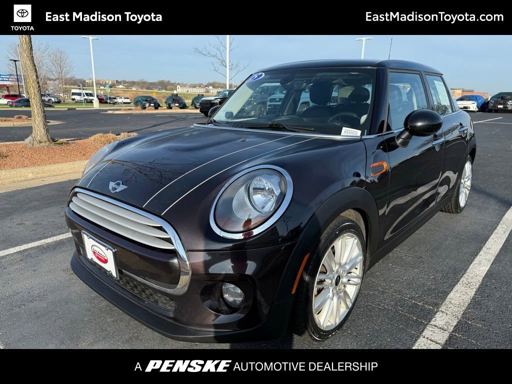 Used 2015 MINI Cooper 4-Door Hardtop image 1