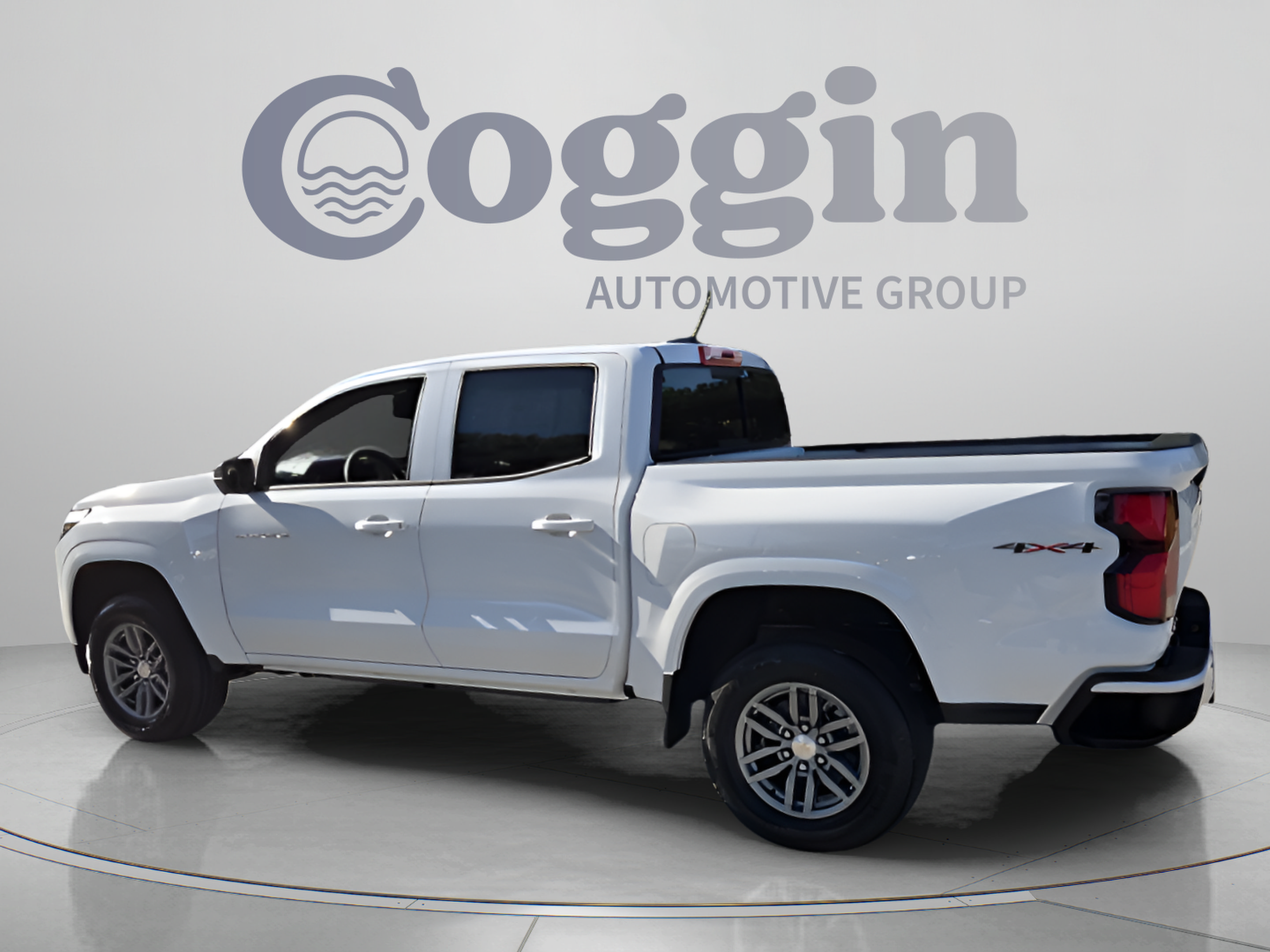 New 2026 Chevrolet Colorado LT w/ LT Convenience Package AWD/4WD image 3