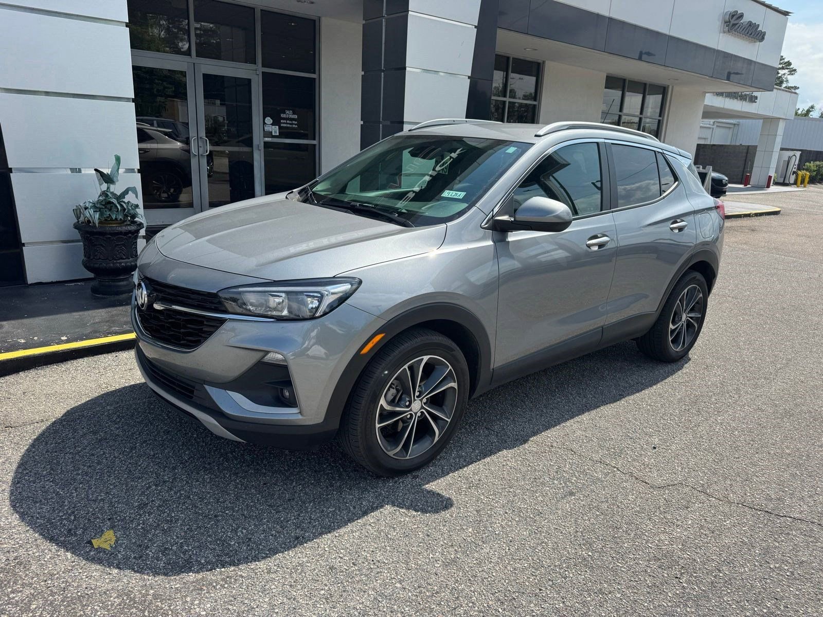 Certified 2023 Buick Encore GX Select FWD image 16