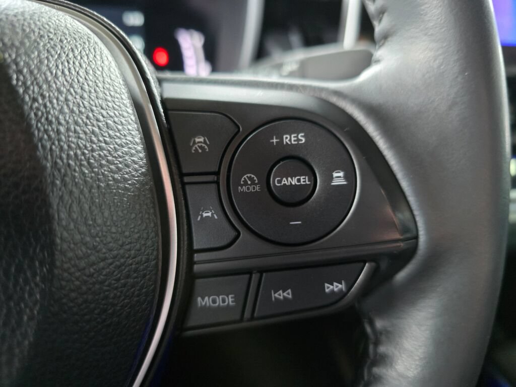 Used 2024 Toyota Corolla XSE FWD image 29