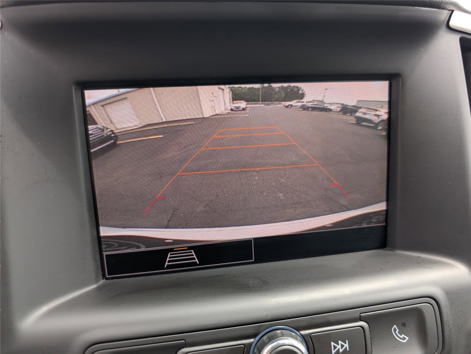 Used 2024 GMC Terrain SLE FWD image 14