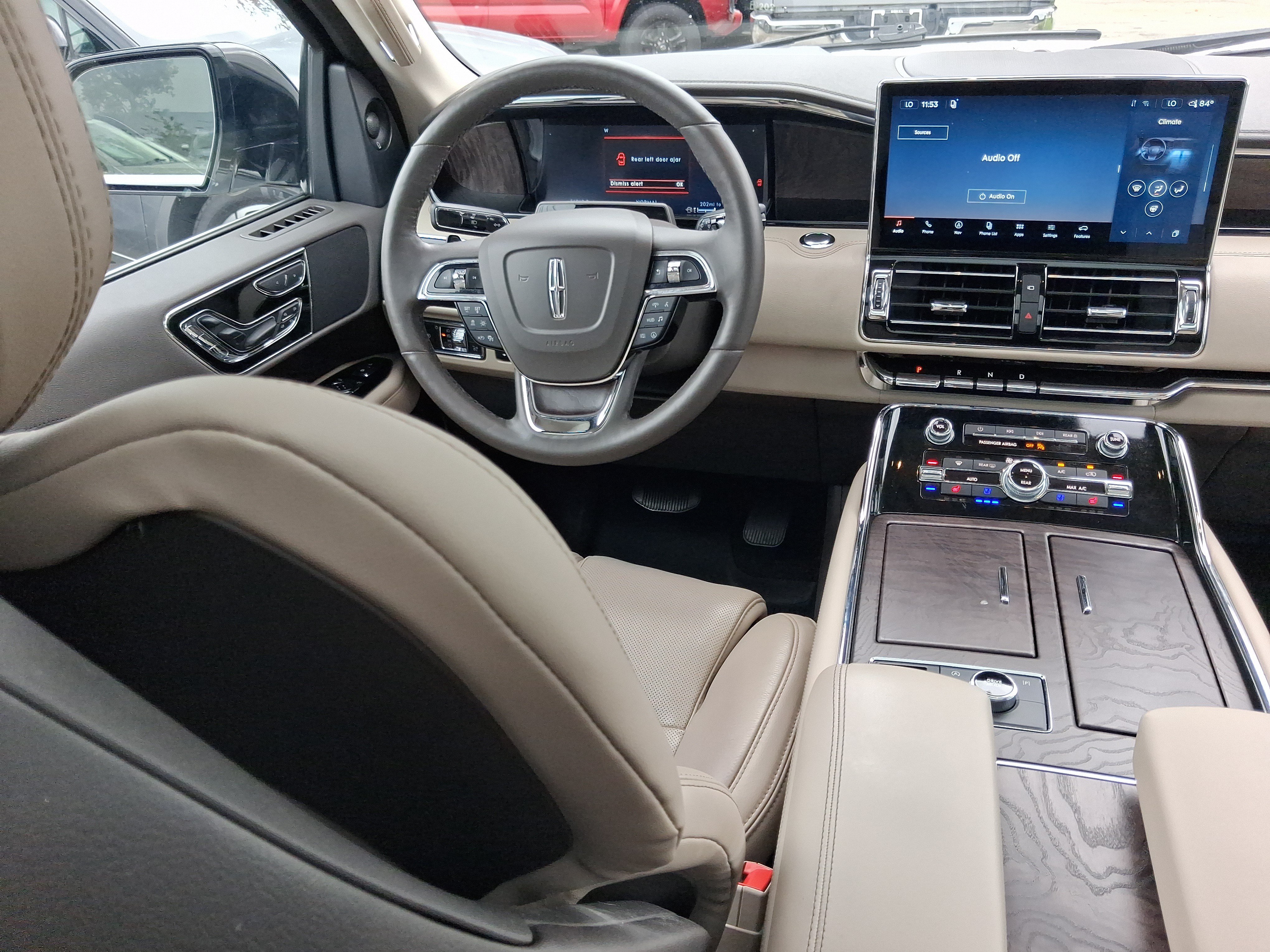 Certified 2023 Lincoln Navigator Reserve RWD image 8