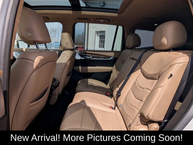 Certified 2022 Cadillac XT6 Premium Luxury w/ Platinum Package image 3