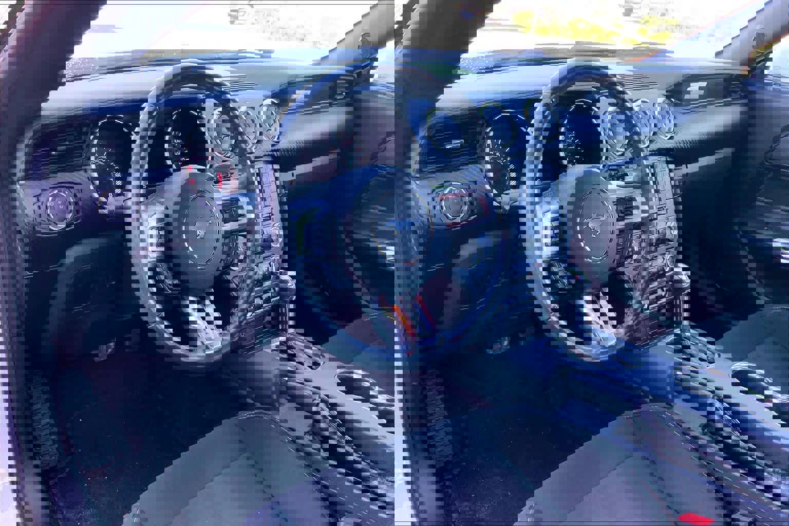 Used 2018 Ford Mustang EcoBoost image 20