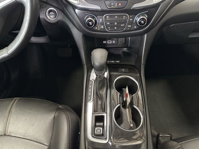 Used 2022 Chevrolet Equinox Premier image 12