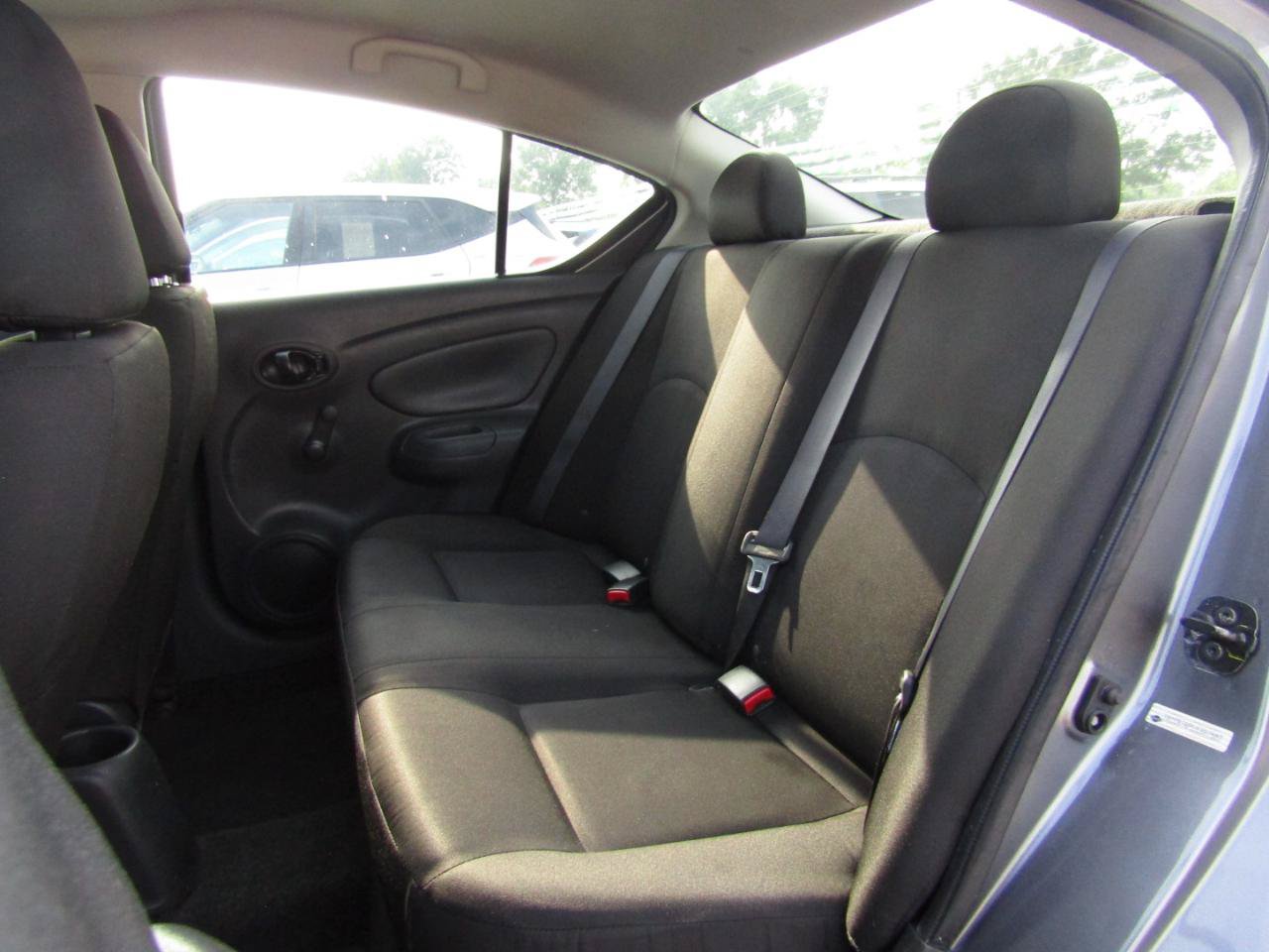 Used 2018 Nissan Versa S Plus FWD image 18