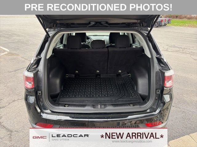 Used 2019 Jeep Compass Sport image 15