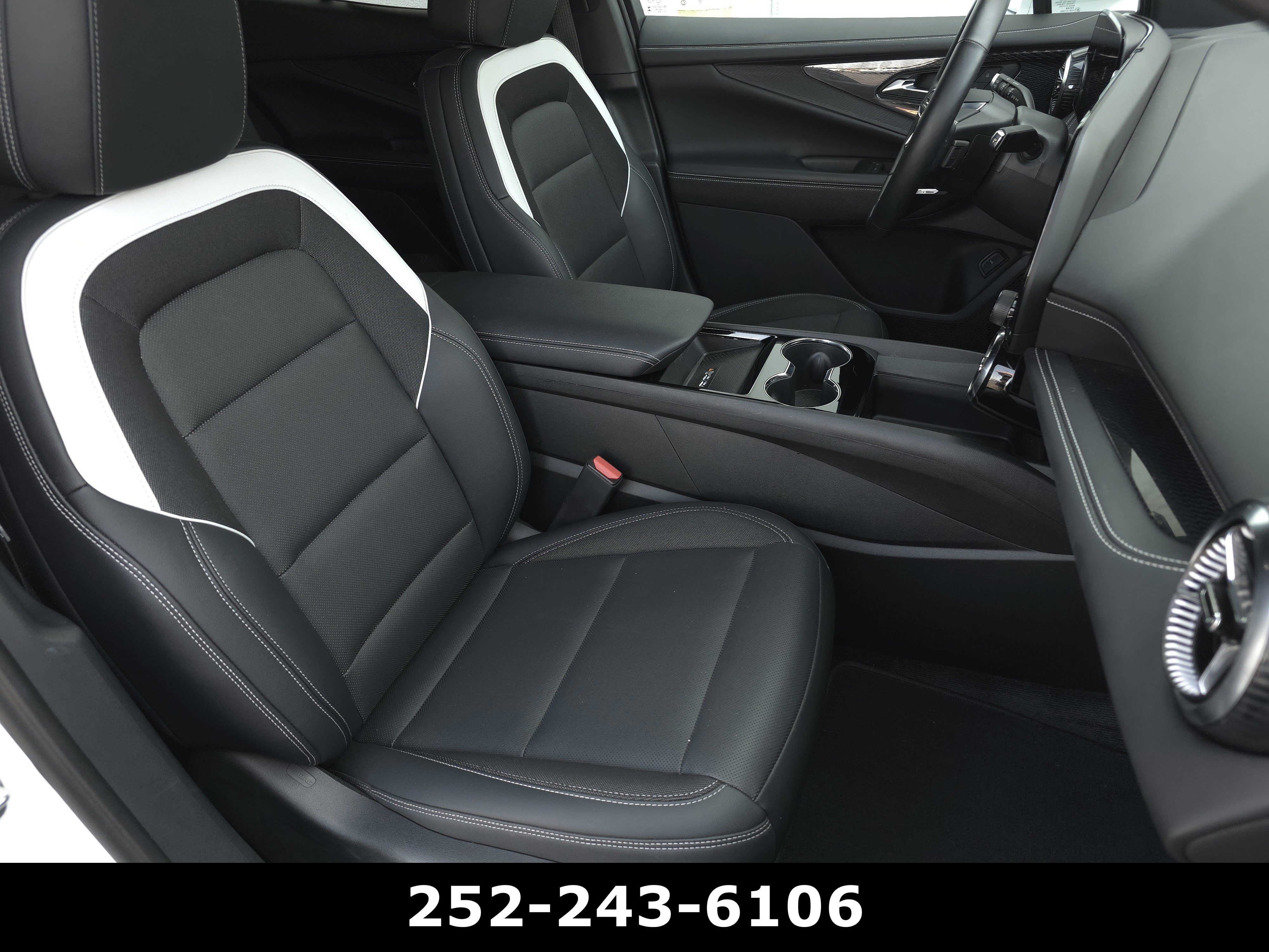 Used 2025 Chevrolet Blazer EV LT AWD/4WD image 41