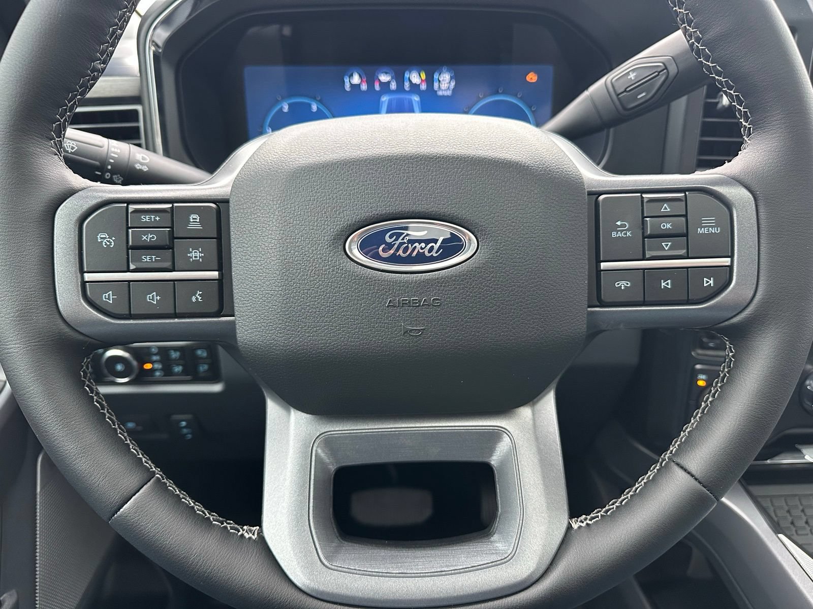 New 2025 Ford F350 Lariat w/ Lariat Ultimate Package AWD/4WD image 19