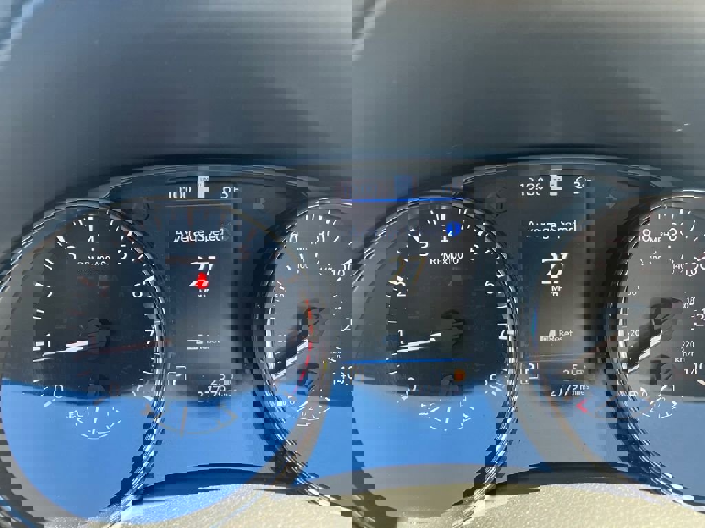 Used 2022 Nissan Rogue Sport SL w/ Premium Package image 9