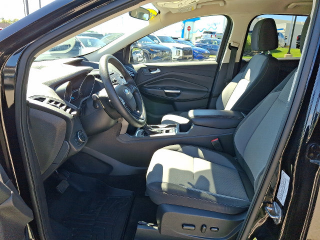 Used 2017 Ford Escape SE AWD/4WD image 13