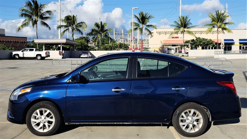 Used 2018 Nissan Versa SV w/ SV Special Edition FWD image 2