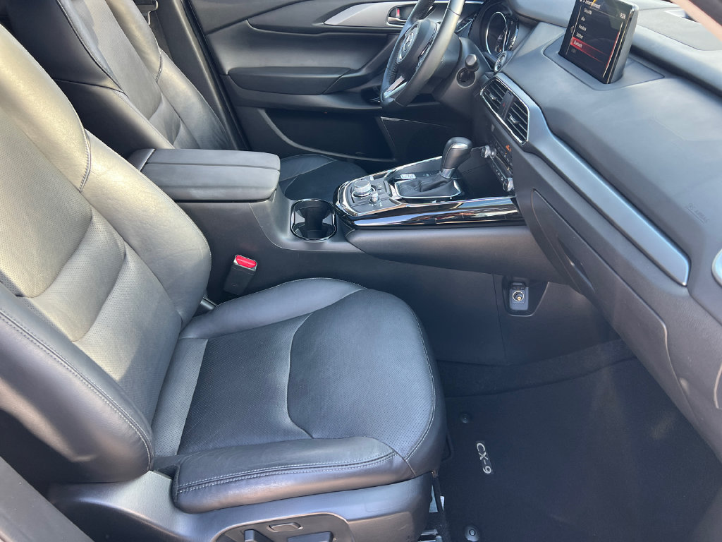 Used 2020 MAZDA CX-9 Touring w/ Touring Premium Package FWD image 7