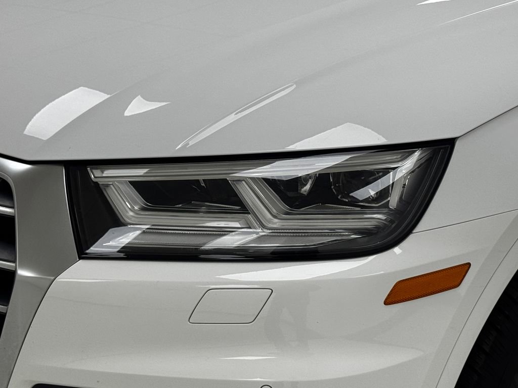 Used 2018 Audi Q5 2.0T Premium Plus w/ Premium Plus Package image 32