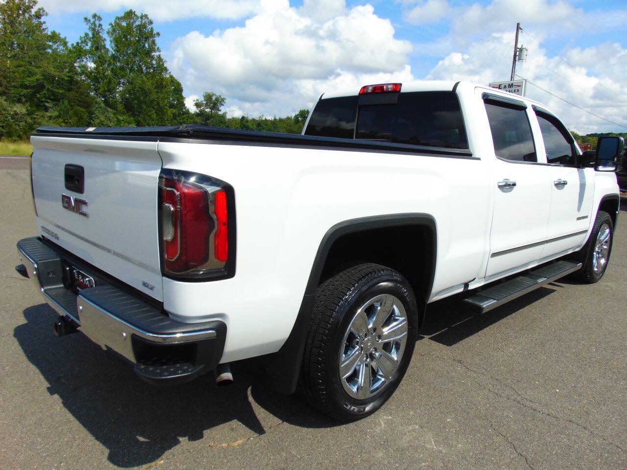 Used 2018 GMC Sierra 1500 SLT AWD/4WD image 48