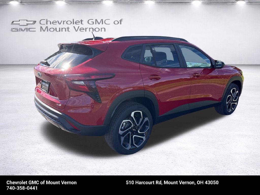 New 2026 Chevrolet Trax RS w/ Driver Confidence Package FWD image 5
