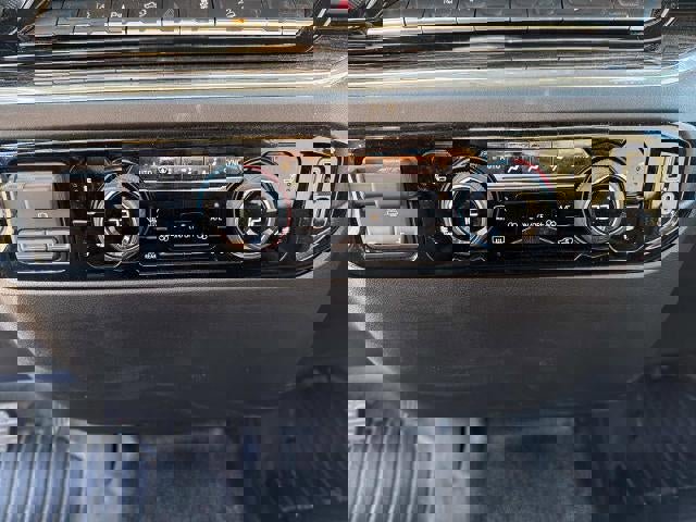 Certified 2025 Chevrolet Silverado 3500 LT image 43