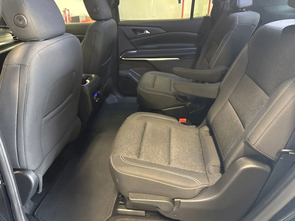 Used 2024 Chevrolet Traverse LT image 22