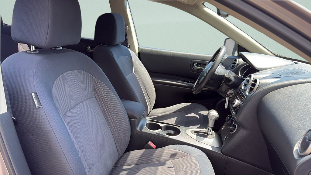 Used 2011 Nissan Rogue S AWD/4WD image 18