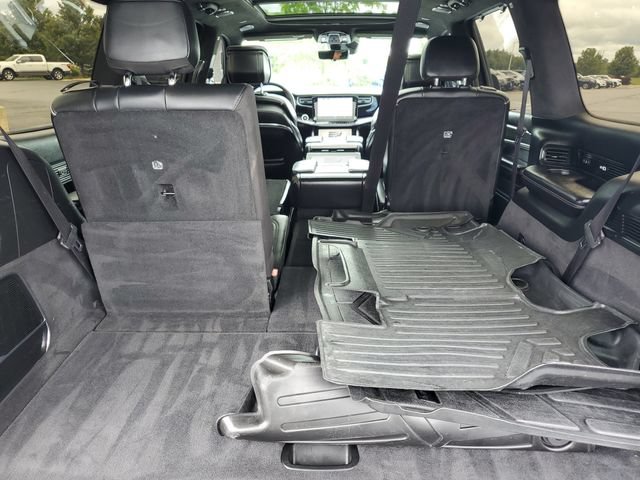 Used 2023 Jeep Grand Wagoneer Series II w/ Quick Order Packagew 28T AWD/4WD image 40