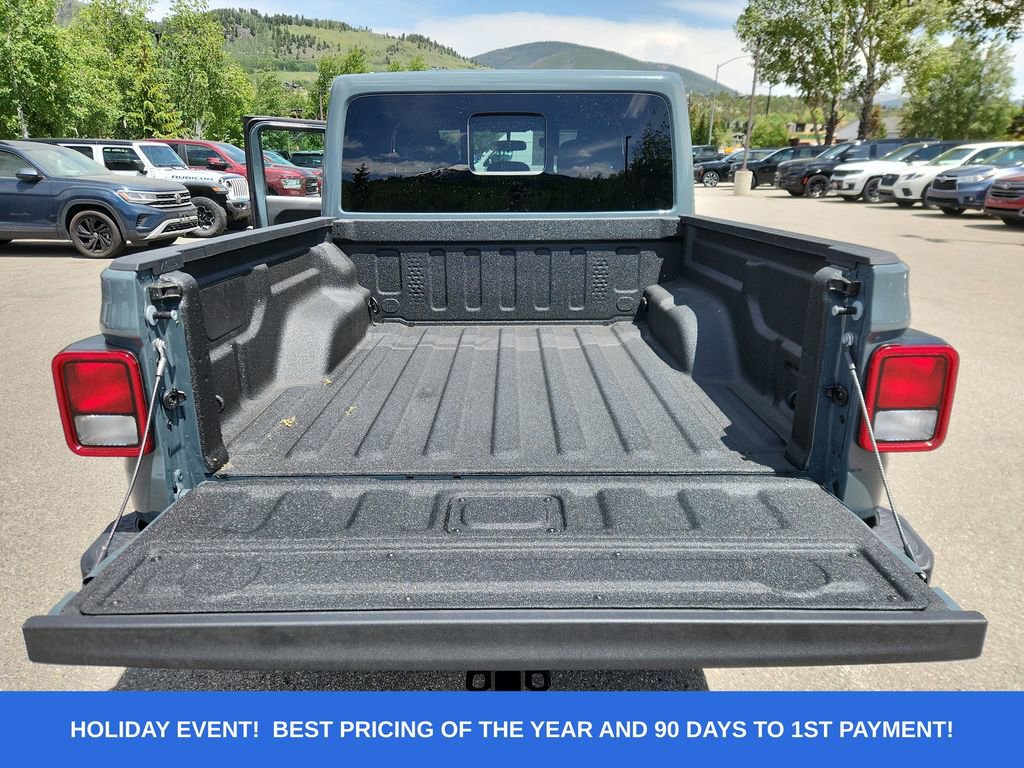 New 2025 Jeep Gladiator Sport image 20