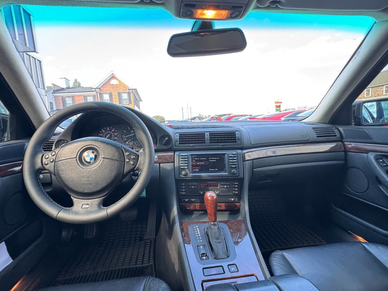Used 2001 BMW 740i RWD image 19